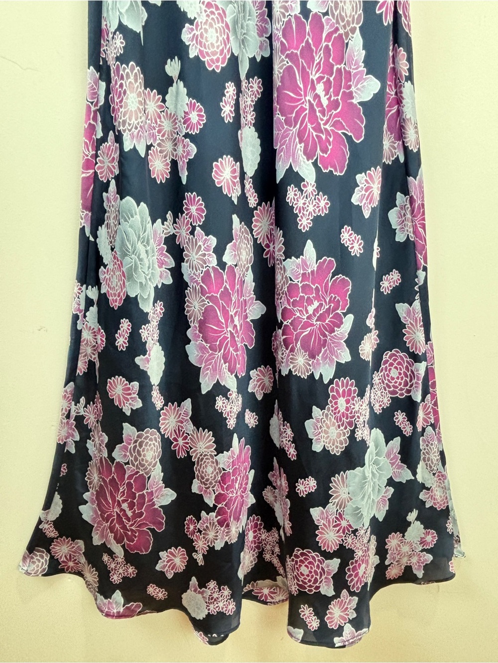 La Vie en Rose Floral Slip Dress Maxy Empire Waist Satin Strappy A-Line Flowy M - Picture 4 of 13
